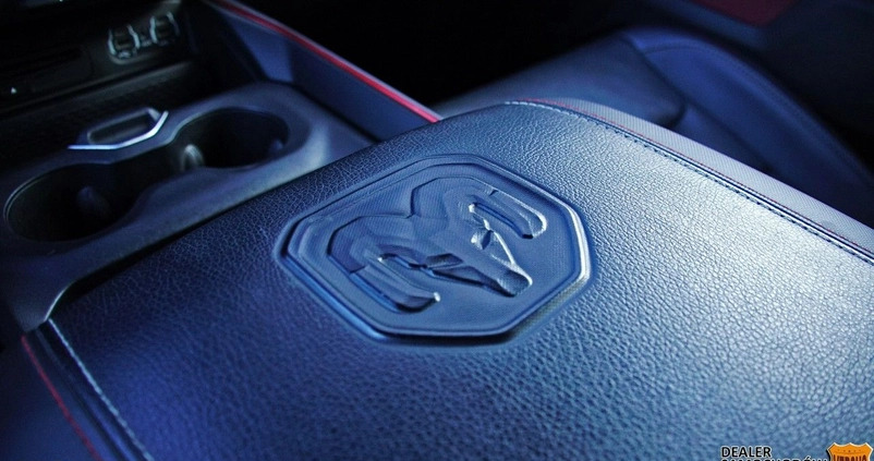 Dodge RAM cena 215000 przebieg: 78000, rok produkcji 2019 z Gdynia małe 781